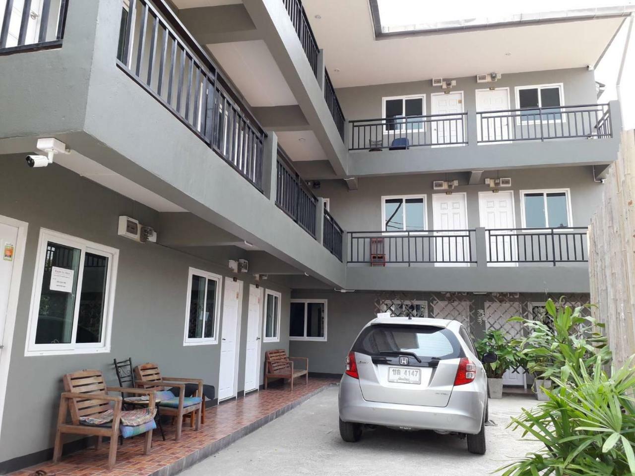 Chada House
