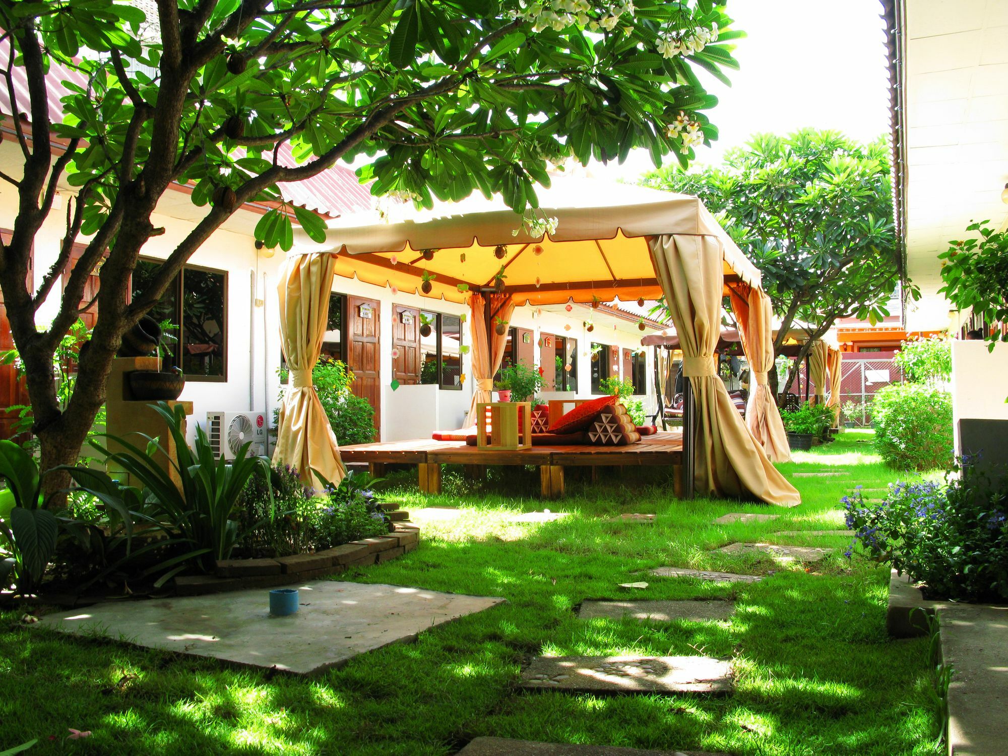 Cshouse Hotel - Chiang Mai