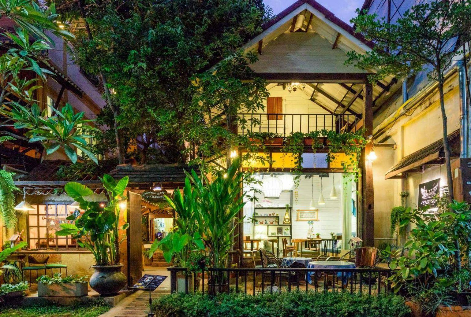 Changmoi House
