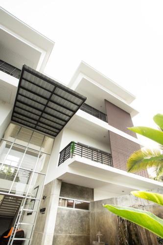 Studio 365 Serviced Apartments