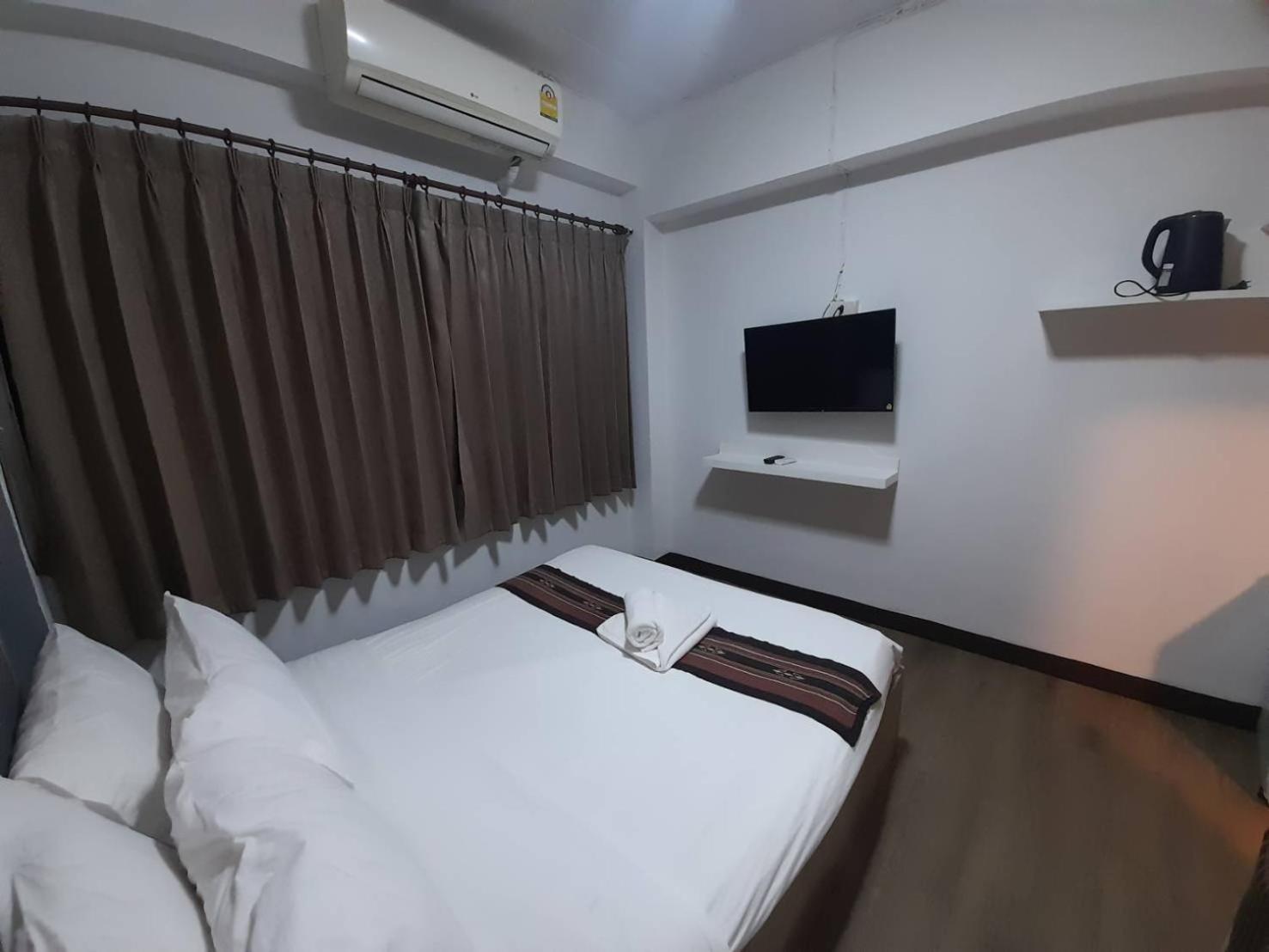 Home Place Hotel